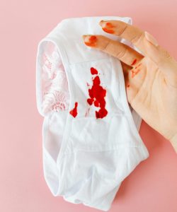 pexels-karola-g-7692137